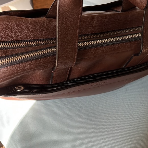 Coach - Picture 8 of 17